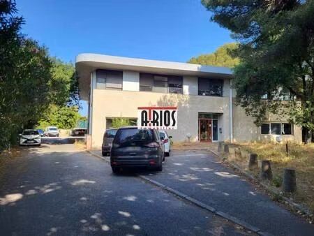vente local d'activités 780 m²