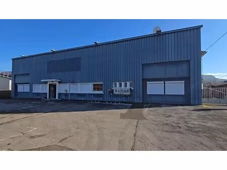 vente local d’activités lons le saunier 39000 400m²