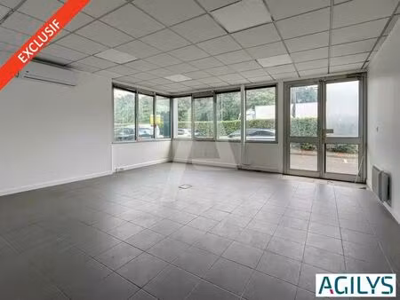 vente local d'activités 50 m²