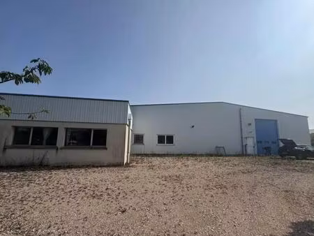 vente local d’activités trun 61160 1120m²
