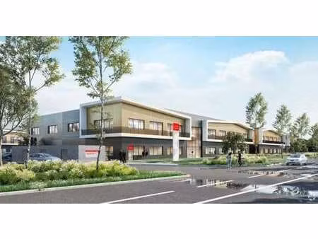 vente local d'activités 3 646 m²