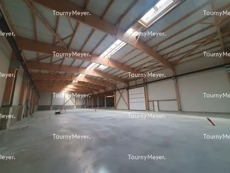vente entrepôt 2 460 m²