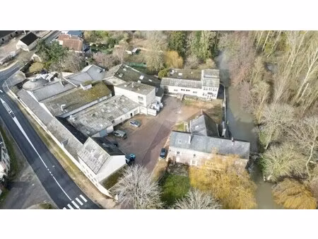 vente entrepôt 2 680 m²