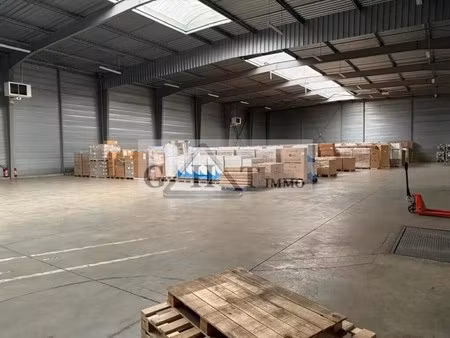 vente entrepôt 2 145 m²