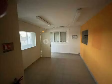 vente local d'activités 530 m²