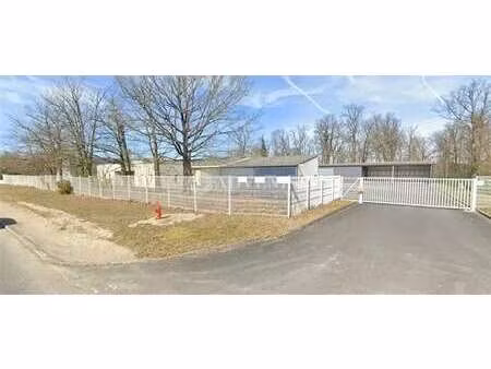 vente entrepôt 1 812 m²
