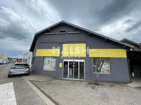 vente local d'activités 254 m²