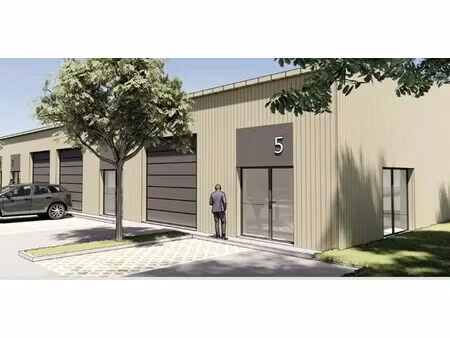 vente local d'activités 135 m²