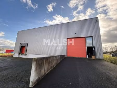 vente local d'activités 1 240 m²