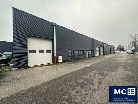 vente local d'activités 436 m² à 1 301 m²
