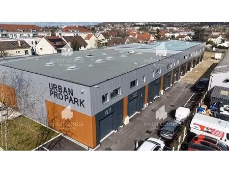 vente local d'activités 116 m² à 1 540 m²