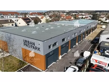 vente local d'activités 137 m² à 1 540 m²