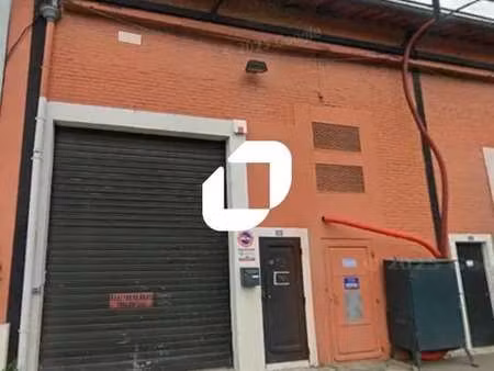 vente local d'activités 209 m²