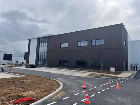 vente local d’activités ollainville 91340 367m² à 2111m²