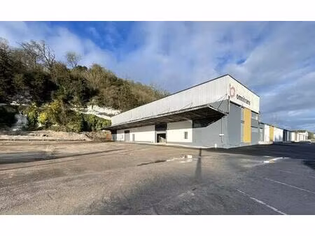 vente entrepôt canteleu 76380