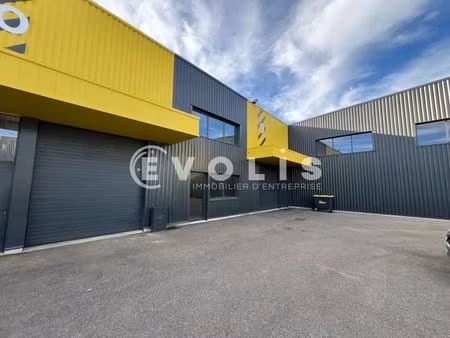 vente local d'activités 540 m²