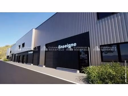 vente local d'activités 420 m²