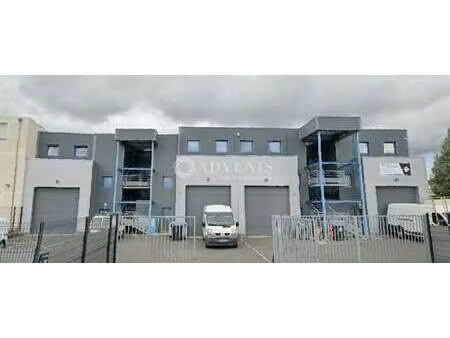 vente local d’activités villenoy 77124 210m²