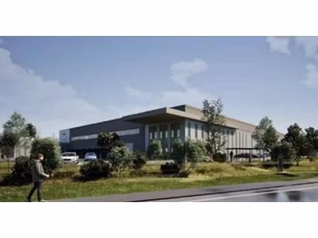 vente entrepôt 18 018 m²