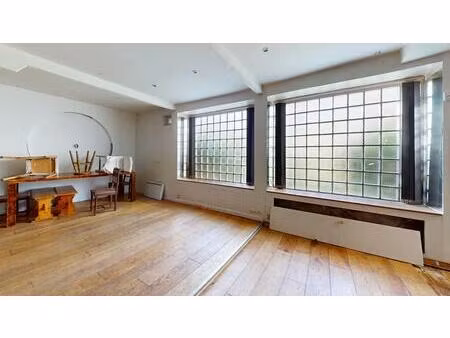 vente local d'activités 100 m²