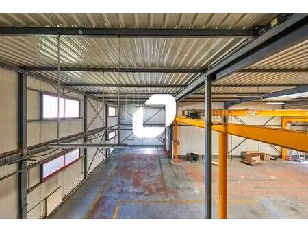 vente bureaux 1 850 m²
