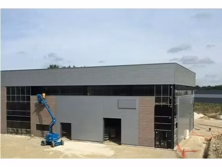 vente local d’activités ollainville 91290 570m²