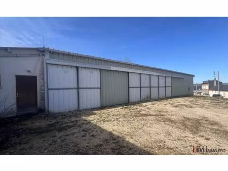 vente local d'activités 292 m²