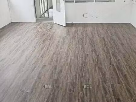 vente local d'activités 870 m²