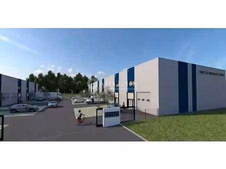 vente local d'activités 255 m² à 3 437 m²