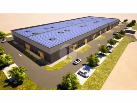 vente local d'activités 171 m² à 3 232 m²