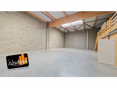 vente local d'activités 240 m² à 5 760 m²