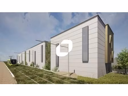 vente local d'activités 2 324 m²