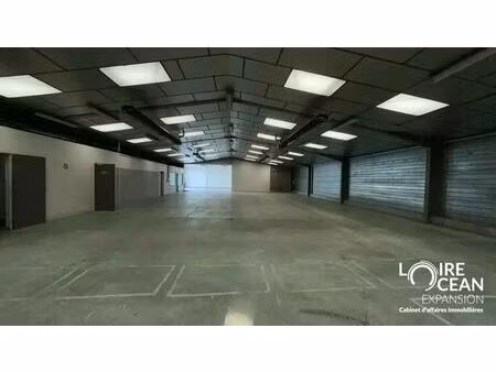 vente local d'activités 850 m²