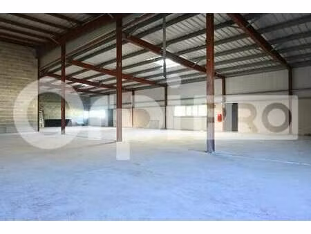 vente entrepôt 508 m²