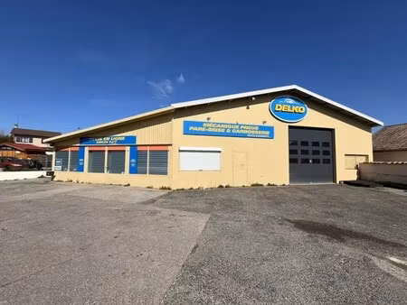 vente local d'activités 358 m²