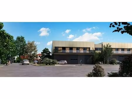 vente local d'activités 149 m² à 4 531 m²