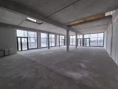 vente commerce tremblay-en-france 93290 202m² à 663m²