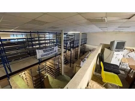vente entrepôt 45 m² à 277 m²