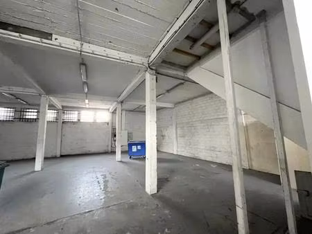 vente entrepôt 530 m²