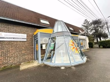 vente local d'activités 294 m²