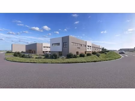 vente local d'activités 150 m² à 4 358 m²