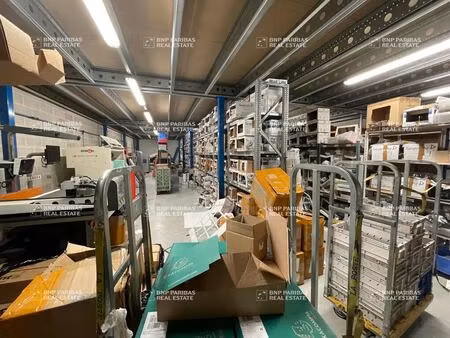 vente local d'activités 393 m²