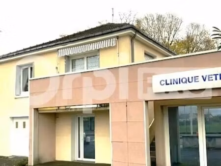 vente local d’activités fleury les aubrais 45400 78m² à 180m²