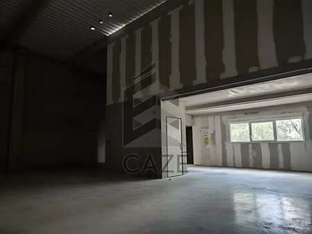 vente local d'activités 175 m²