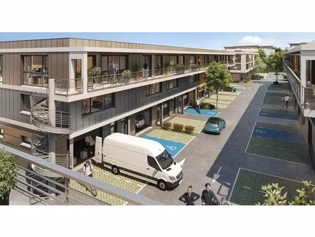 vente local d'activités 108 m²