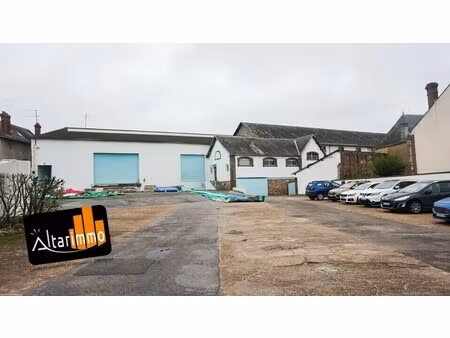 vente local d'activités 3 200 m²