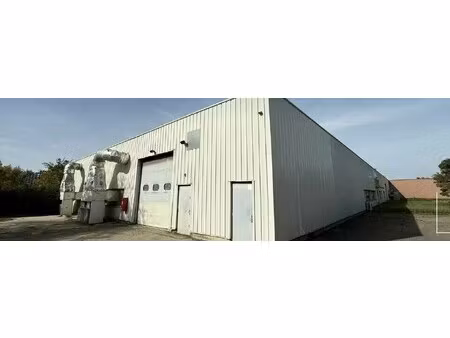 vente local d'activités 2 000 m²