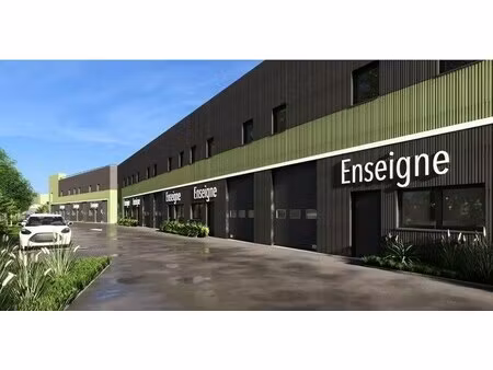 vente local d'activités 140 m²