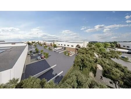 vente local d'activités 1 812 m²