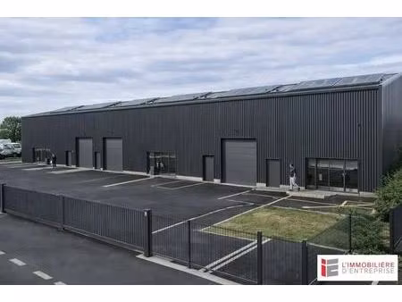 vente local d'activités 330 m²